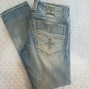 Rock Revival- NWOT- 38x35- straight